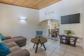 Deluxe Mansion Steps to Beach Pool Sea Views