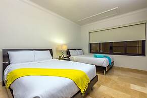 2BR Duplex Palmaruba Condos w Great Location