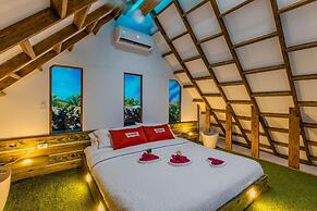 Private Retreat w 5 BR Spa Pool Jacuzzi
