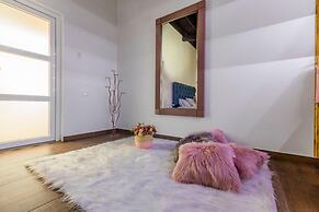 Private Retreat w 5 BR Spa Pool Jacuzzi