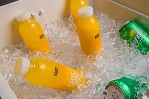 Private Retreat w 5 BR Spa Pool Jacuzzi