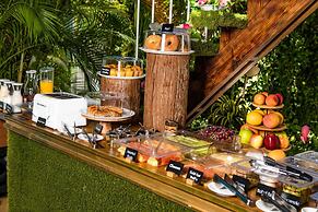 Private Retreat w 5 BR Spa Pool Jacuzzi