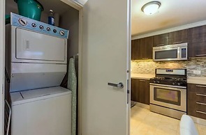 3BR 3BA Duplex w Amazing Views Pool Amenities