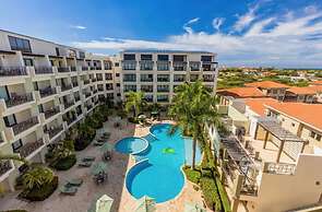 3BR 3BA Duplex w Amazing Views Pool Amenities