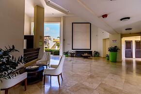 3BR 3BA Duplex w Amazing Views Pool Amenities