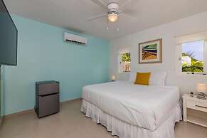 Outstanding Oasis 7BR 7BA Villa With Private Pool