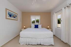 Outstanding Oasis 7BR 7BA Villa With Private Pool