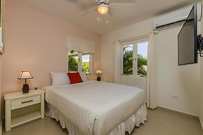 Outstanding Oasis 7BR 7BA Villa With Private Pool