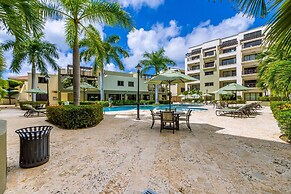 Top Floor Corner Condo w Amazing Views 2BR 3BA