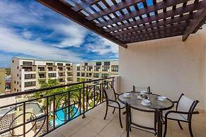 Top Floor Corner Condo w Amazing Views 2BR 3BA