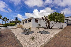 Breathtaking Views 2br3ba Private Pool Large Space