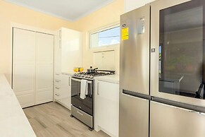 NEW 3BR 3BA Villa w Modern Decor and Private Pool