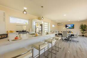 NEW 3BR 3BA Villa w Modern Decor and Private Pool