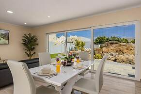 NEW 3BR 3BA Villa w Modern Decor and Private Pool