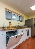 NEW 6br6 5BA Villa 200m to Beach w Privatepool