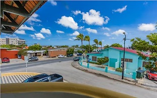 NEW 6br6 5BA Villa 200m to Beach w Privatepool