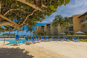 2BR 3BA Condo on Eagle Beach w Amazing Amenities