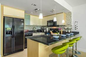 2BR 3BA Condo on Eagle Beach w Amazing Amenities