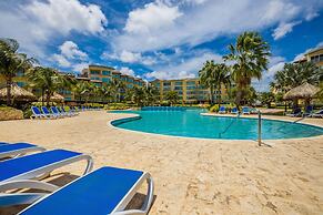 2BR 3BA Condo on Eagle Beach w Amazing Amenities