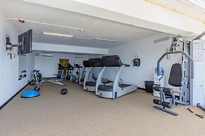 2BR 3BA Condo on Eagle Beach w Amazing Amenities