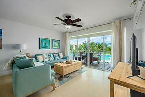 2BR 3BA Condo on Eagle Beach w Amazing Amenities