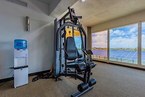 2BR 3BA Condo on Eagle Beach w Amazing Amenities