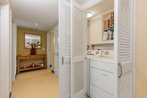 Ocean Front 2BR 2BA w Amazing Beach