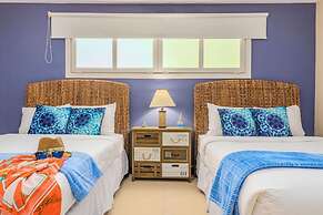 Ocean Front 2BR 2BA w Amazing Beach