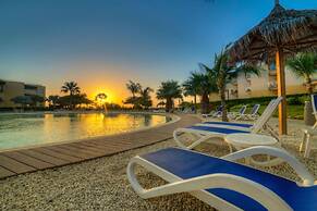 Ocean Front 2BR 2BA w Amazing Beach