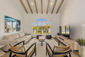 New 3BR 2BA With Huge Pool and Outdoor Area BBQ