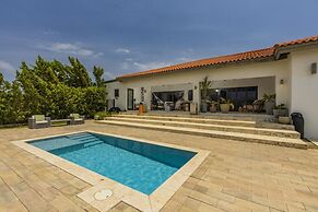 Villa Sophie Privatepool 5 Minutes From the Beach