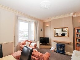 White Rose Apartment