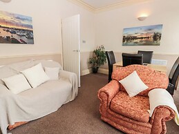 White Rose Apartment