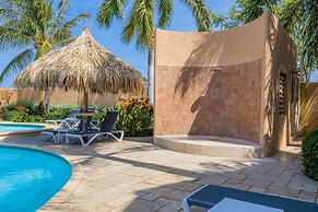 Amazing 4br3 5BA Villa w Private Pool Goldcoast