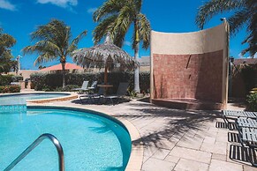 Amazing 4br3 5BA Villa w Private Pool Goldcoast