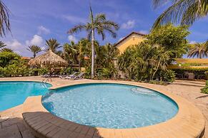 Amazing 4br3 5BA Villa w Private Pool Goldcoast