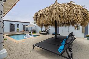 4BR 4BA Private Pool Sauna Tub Putt-putt Fire Place