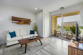 NEW 2BR Condo in of Palm Beach Walk 2 Beach