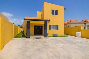 Cheerful Caribbean Villa w Private Pool 3BR