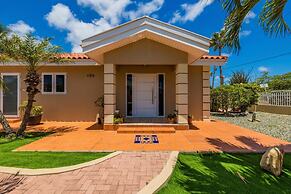 Lux High-end Haven Private Pool Unique Decor