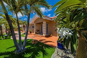 Lux High-end Haven Private Pool Unique Decor