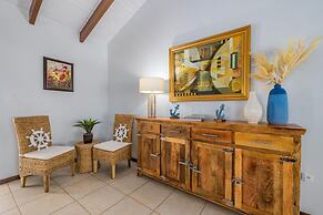 Lux High-end Haven Private Pool Unique Decor