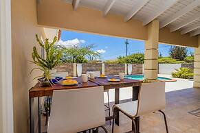 Lux High-end Haven Private Pool Unique Decor