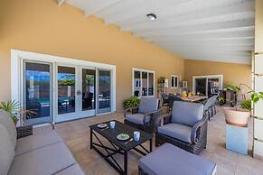 Lux High-end Haven Private Pool Unique Decor