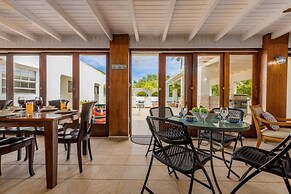 Villa Allegra Family Vacation Home w Pool BBQ