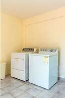 Villa Allegra Family Vacation Home w Pool BBQ