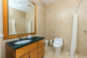 Villa Allegra Family Vacation Home w Pool BBQ