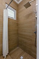 3BR Home w Pool in Downtown 5min Walk 2 Beach