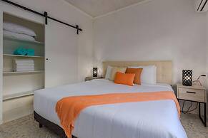 3BR Home w Pool in Downtown 5min Walk 2 Beach