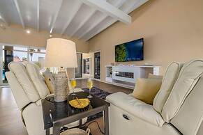 Villa Blue Topaz - Oasis With Pool Hot tub Sauna